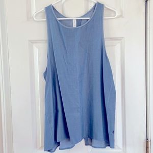 Lulu Lemon tie back shirt